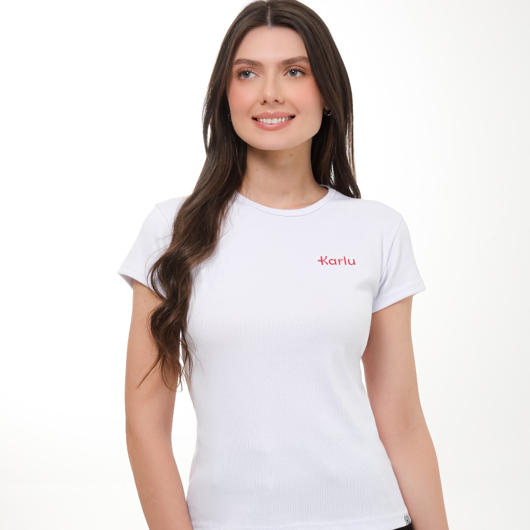 Camiseta Básica Gola Redonda e Gola V